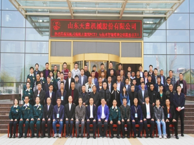 壓磚機(jī)多少錢(qián)？看完這個(gè)你就懂了