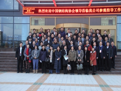 耐火磚布料機(jī)，一人一條生產(chǎn)線